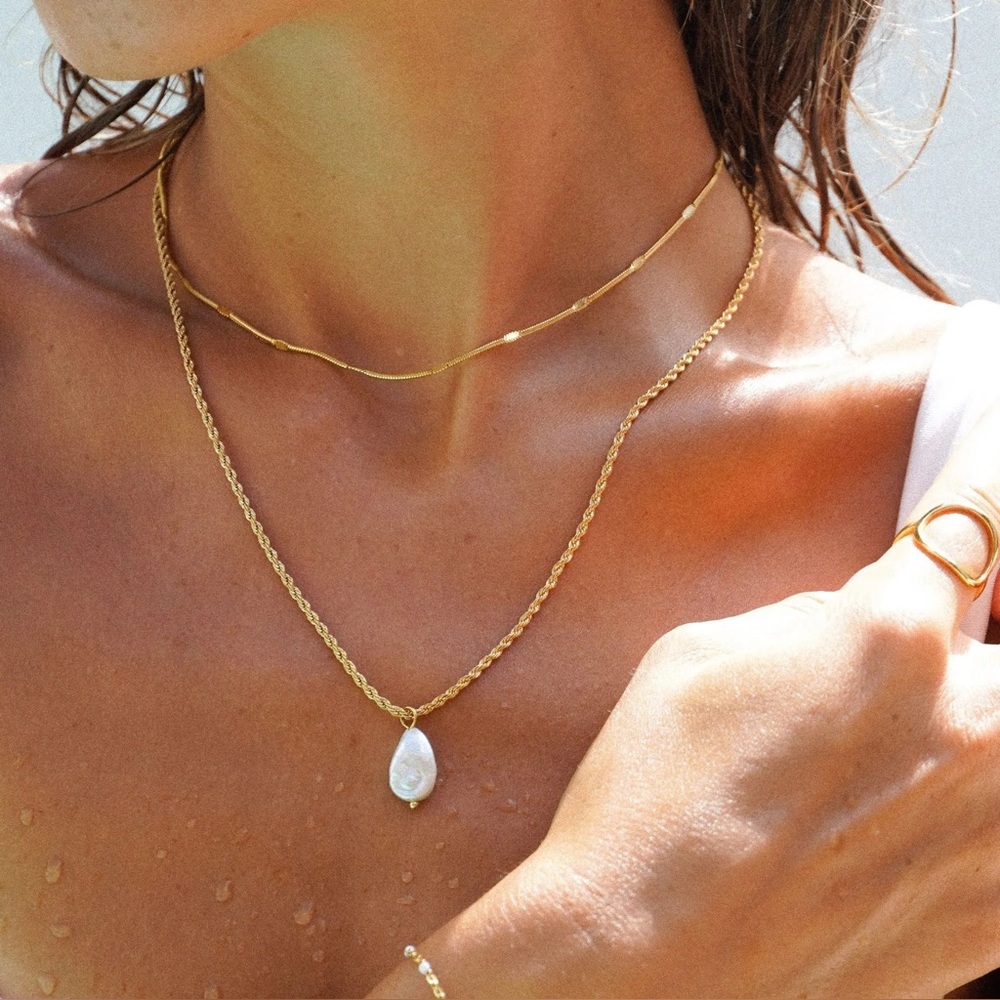 ATOLEA (RARE) Bold Pearl Necklace - Not Sold on Brand Website Anymore!